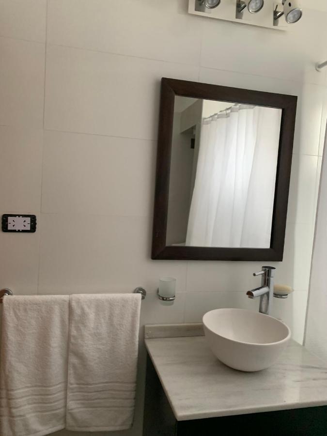 Apartamento 3 Amplios ambientes excelente ubicacion-Avenida Corrientes Almagro- Cerca de todo Ciudad Autónoma de Ciudad Autónoma de Buenos Aires Exterior foto